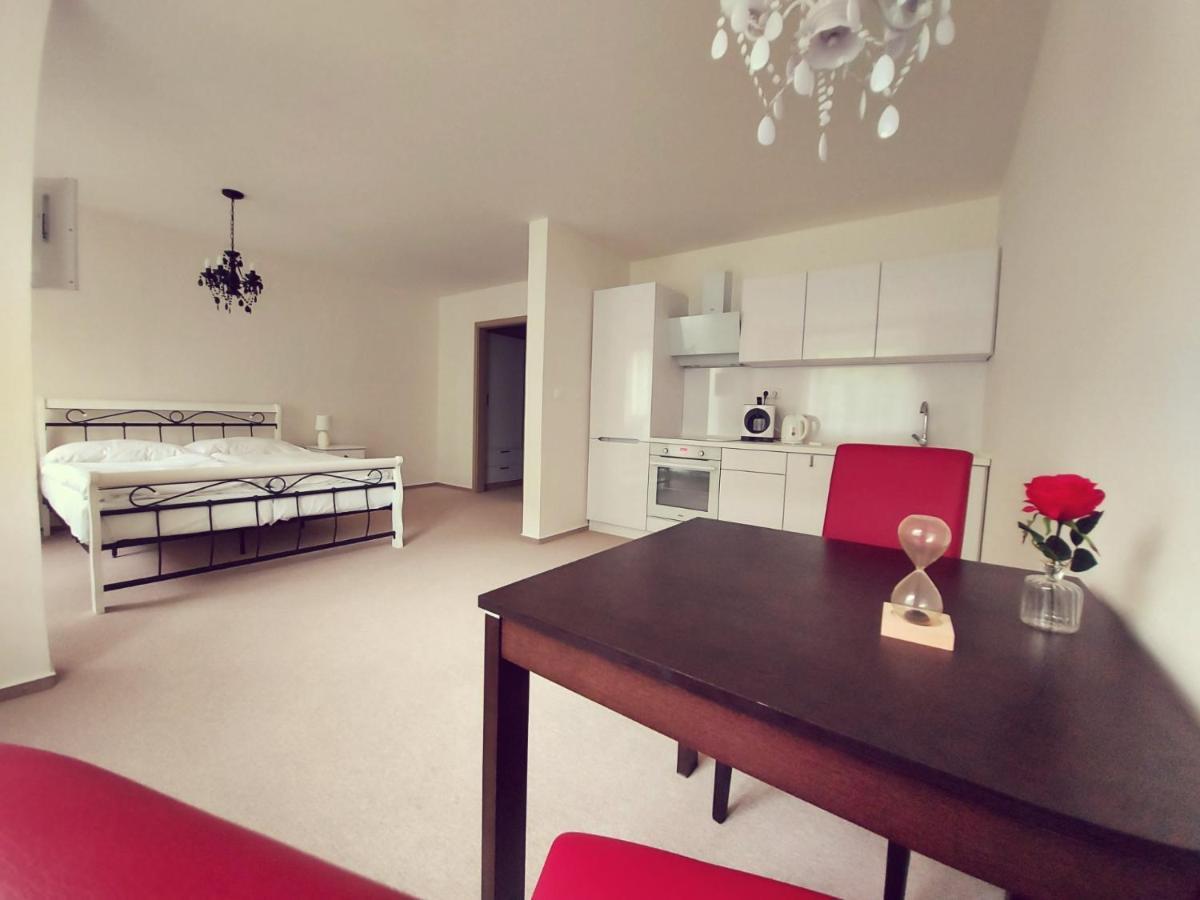 The Meetinka Apartments Jeseník Eksteriør bilde