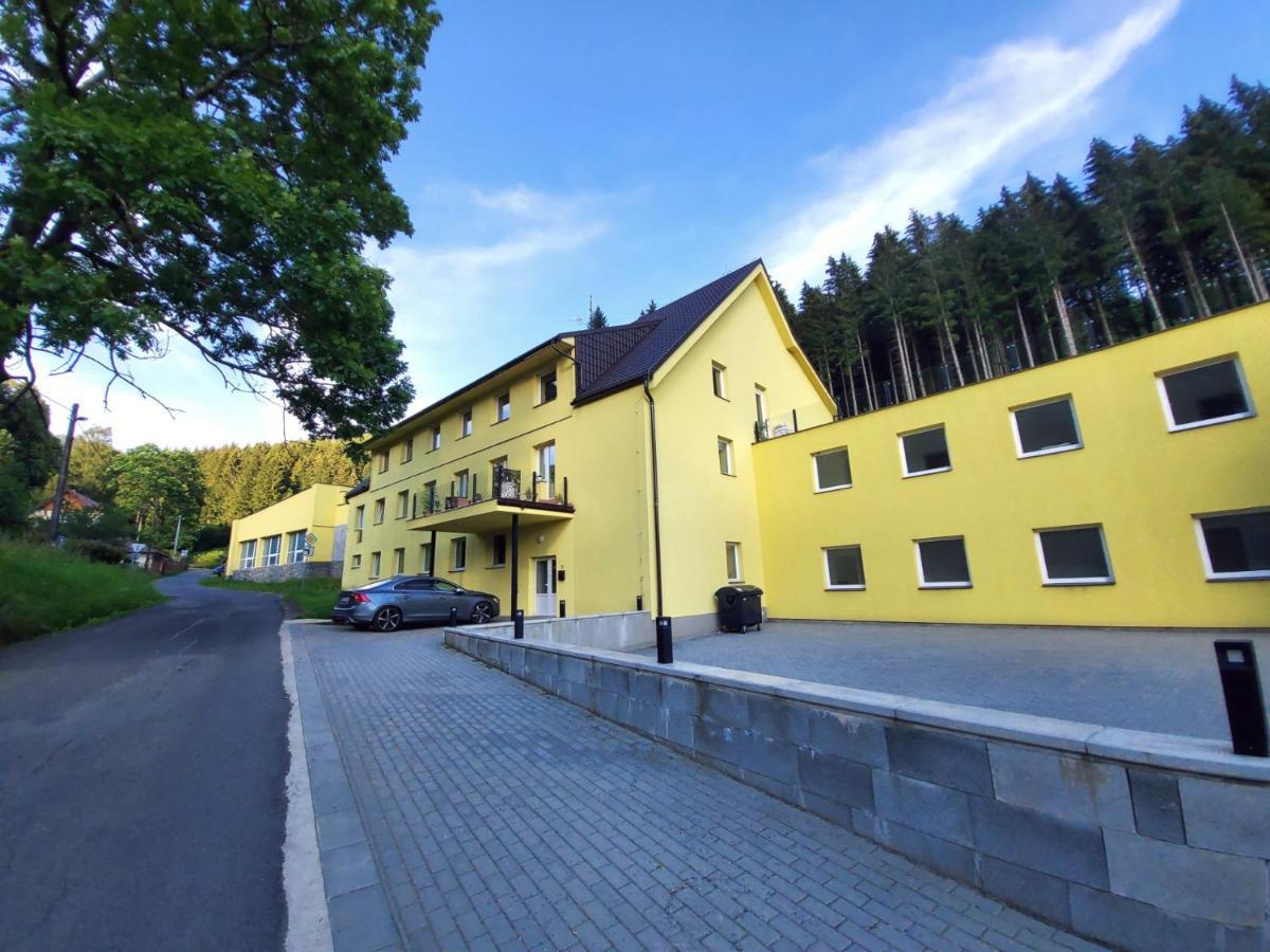 The Meetinka Apartments Jeseník Eksteriør bilde
